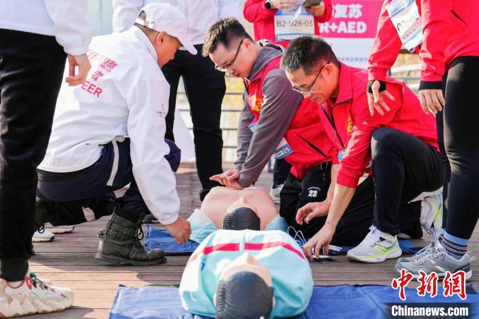 2024红气球挑战赛大湾区开赛 公益与运动结合传递