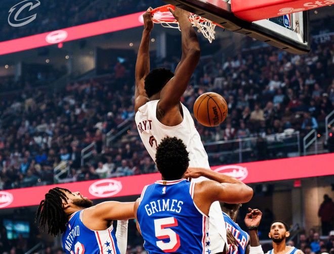 哈登达成生涯29000分里程碑 骑士大胜残阵76人