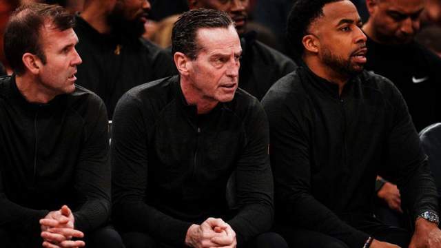 哈登暴走带队赢球 骑士主帅公开暴露过度依赖老